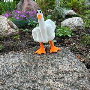 Funny Middle Finger Resin Garden Statue Home Decor Sculpture for Office Desk